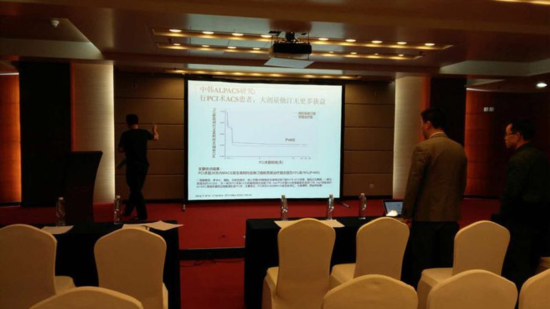 上海叉车证考试费用揭秘：费用构成与选择指南
